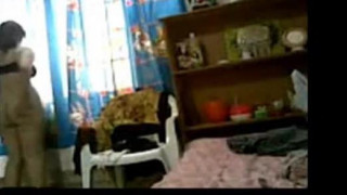 AMATEUR ARAB GIRL MASTURBATING AT HOME