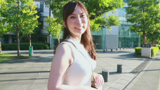 某動画投稿サイト Hカップ料理配信者の人妻 月島さくら32歳 独占AVデビュー！！
