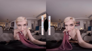 VR shorthair blondie