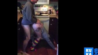Chubby Amateur Girl Gets Fucked to Orgasm In Kitchen
