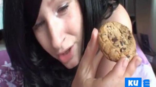 Cum on Food - Cookie