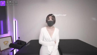 国产网红『HongKongDoll』护士姐姐的诱惑之色情诊疗室