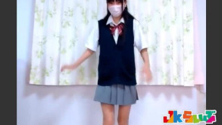 🍓メチャ可愛いロリっ子がまさかの。。。 JK-LIVE NET で拾った動画です。
