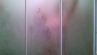 偷拍身材非常赞的小白领洗澡  - www●sese●life