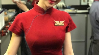 臉蛋精致長相甜美的華航空姐Qbee張比比私拍視訊流出(4)